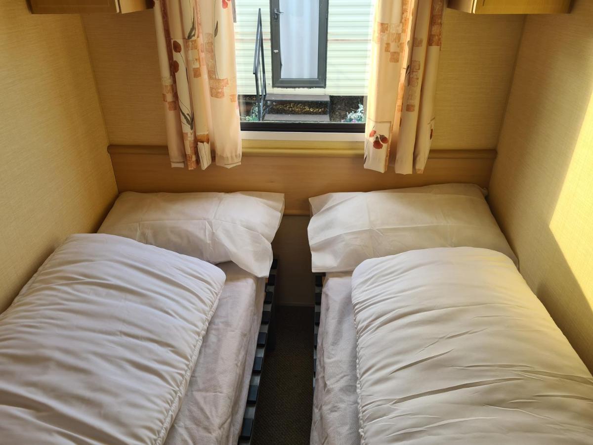 6 Berth 3 Bedroom On Seaview Herald Gold