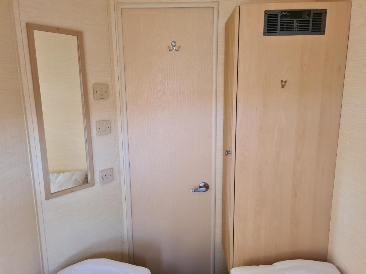 6 Berth 3 Bedroom On Seaview Herald Gold *