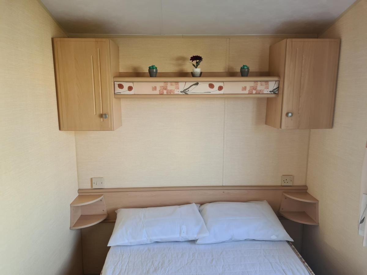 6 Berth 3 Bedroom On Seaview Herald Gold Apartment Skegness